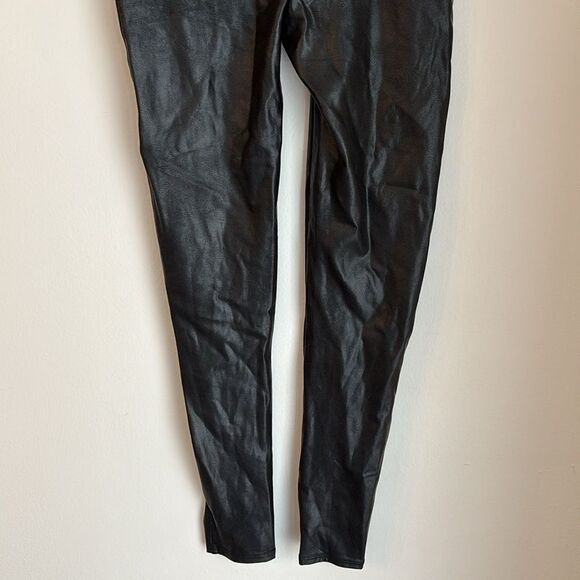Spanx Women Black Faux Leather Leggings stretch size large new with tags! - Picture 10 of 12